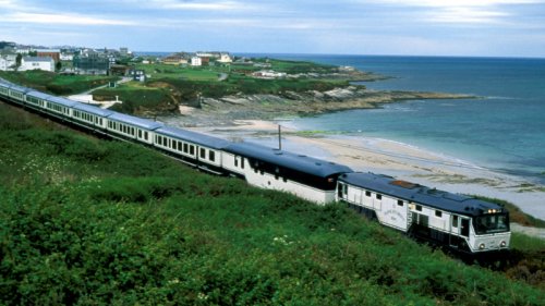 Costa Verde Express: Luksus togrejse langs Spaniens Grønne Nordkyst
